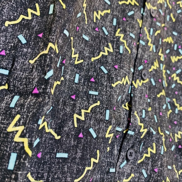 Carbon Men’s Short Sleeve Buttondown Shirt Small - Picture 3 of 5